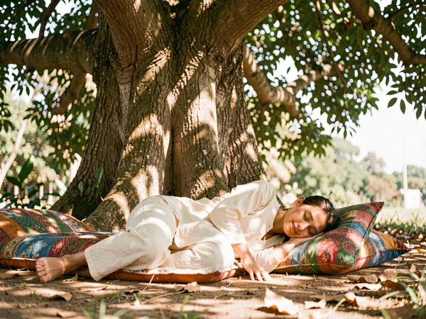 Scene General 43 Resting Nap at Taste of Love Tantra Festival